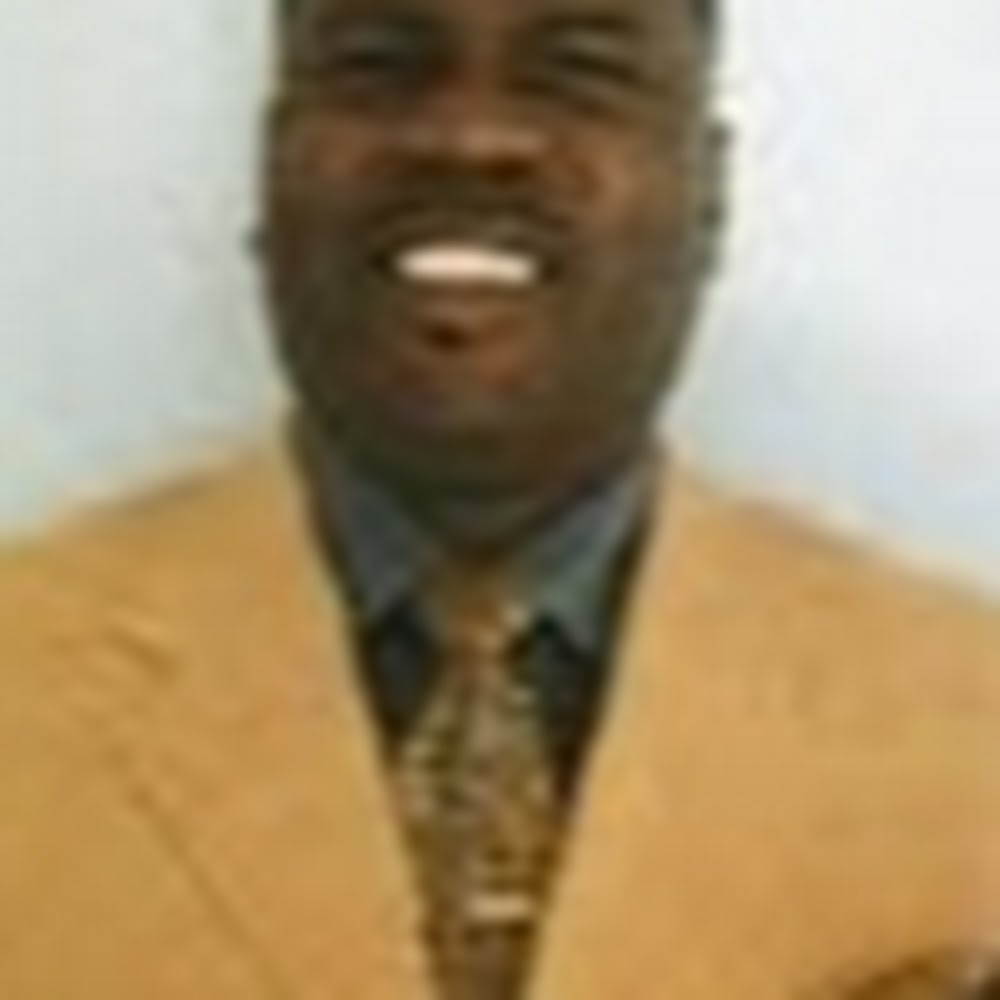 Meet your Posher, Lionell